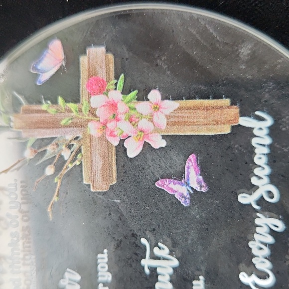 Religious ☆ Christian ☆ Keepsake Glass Gift ☆ God loves you ☆ Suncatcher ☆ Glass - Picture 6 of 12